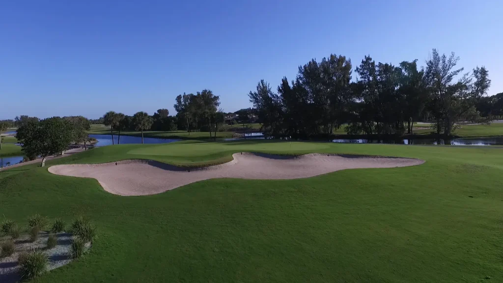 Hole #2 green on the Red Hawk Course at Longboat Key Club